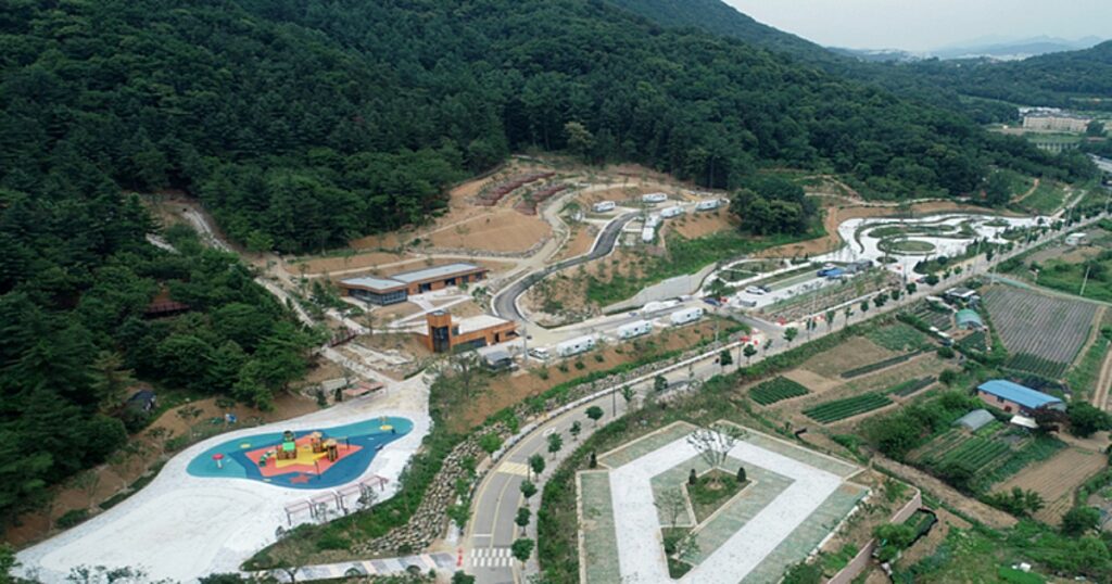“주말 8회 한정 진행”… 가을 정취 담은 '동두천 단풍·문화 시티투어' 6 동두천